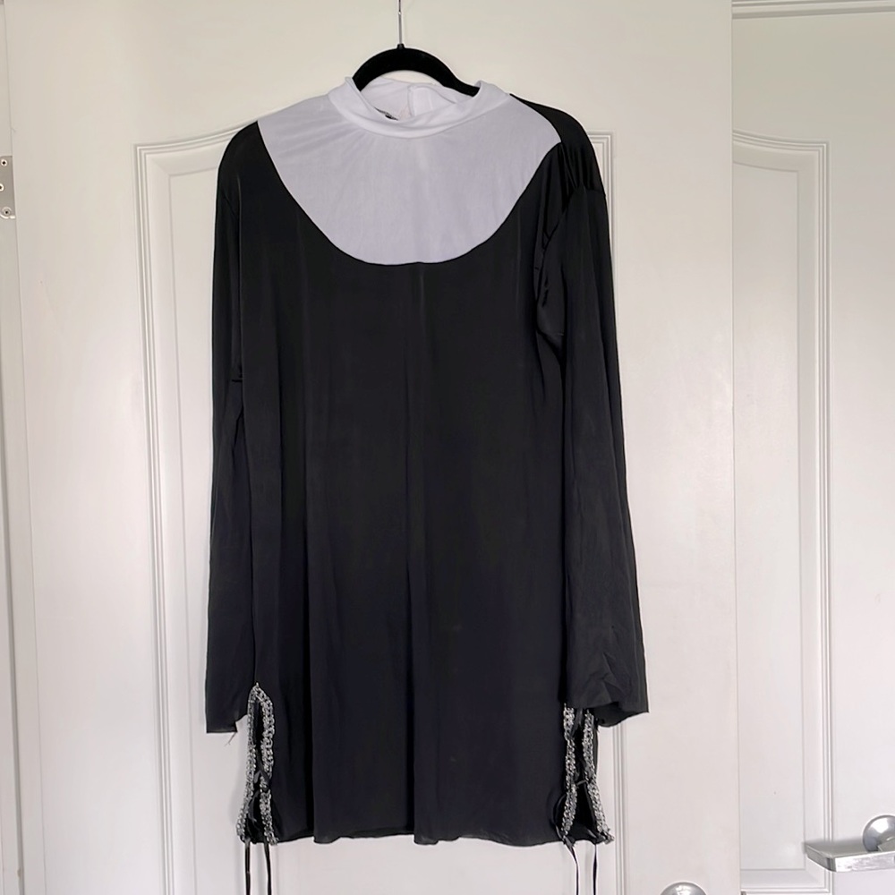 ☘️2/15☘️Sexy Nun Halloween Coatume